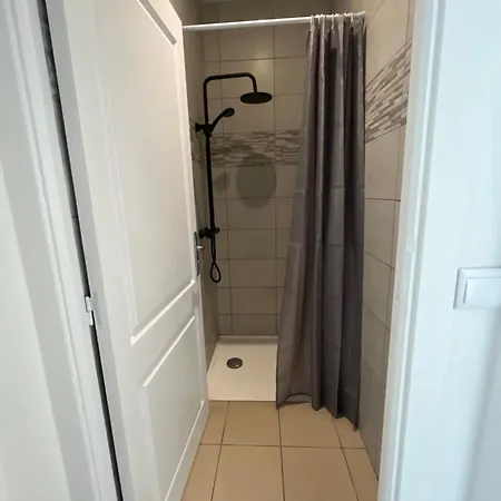Homestay Alta Bourg-les-Valence