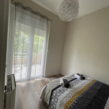 Homestay Alta Bourg-les-Valence