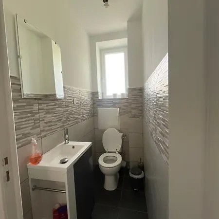 Homestay Alta Bourg-les-Valence